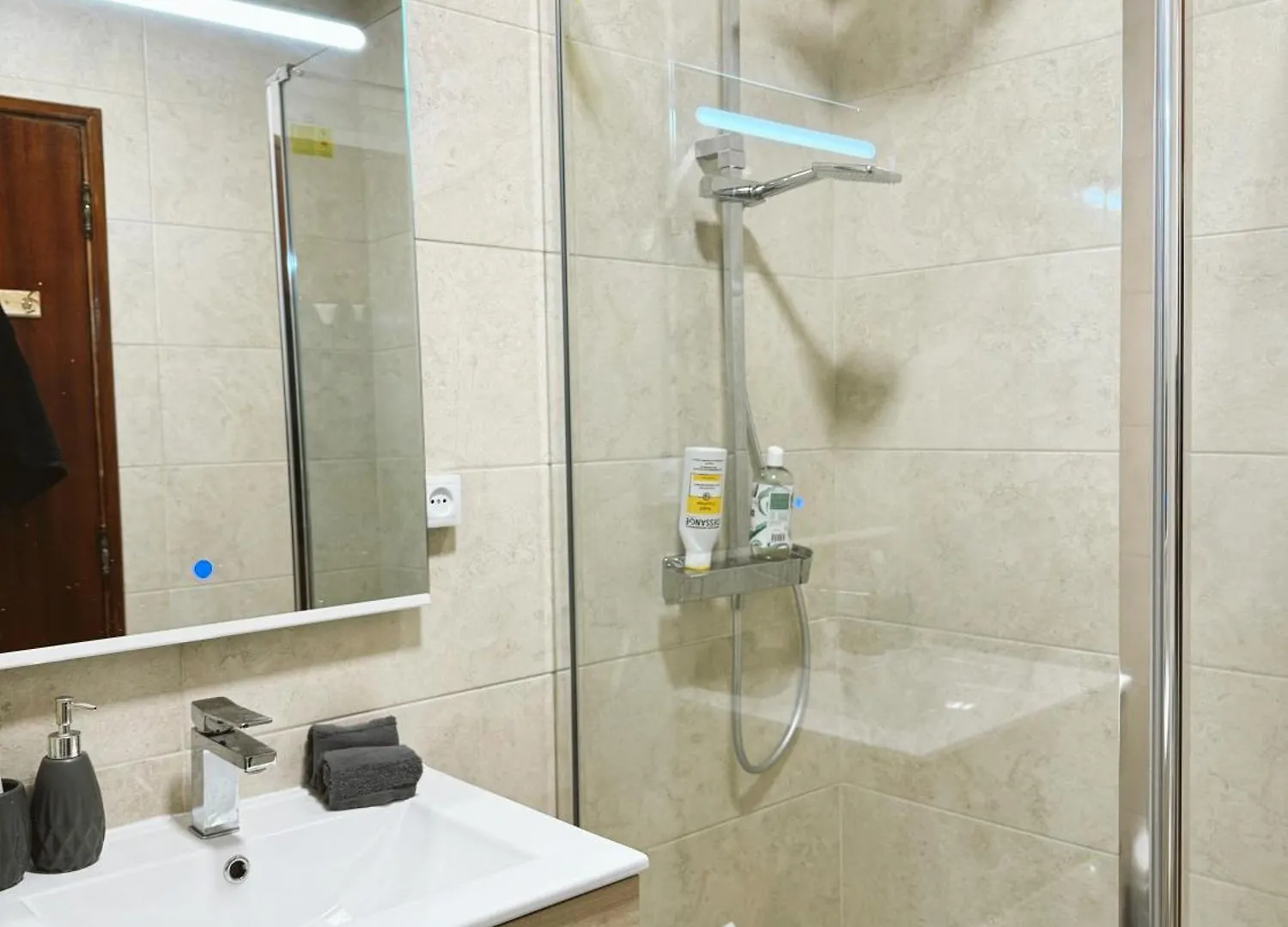 شقة Patio Da Rocha - Silhueta Citadina بورتيماو 0*,  البرتغال