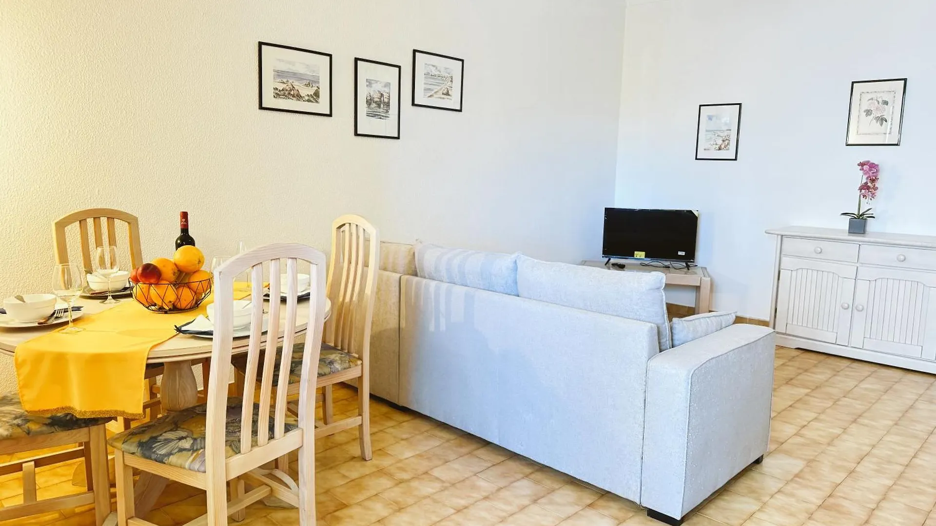 Apartamento Patio Da Rocha - Silhueta Citadina Portimão