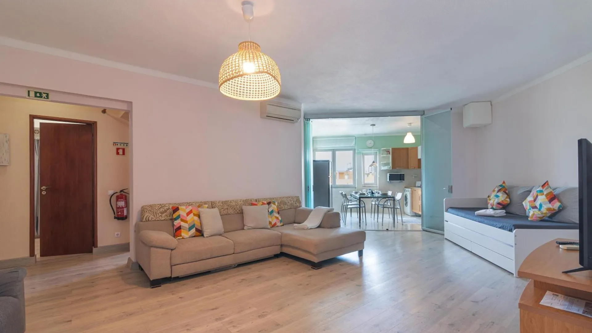 Apartmán Patio Da Rocha - Silhueta Citadina Portimão